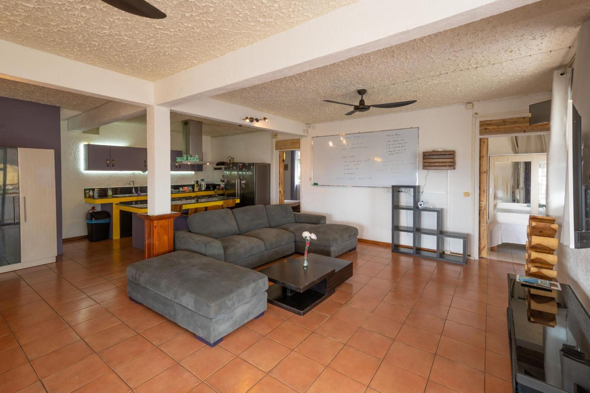Twakila Sunset Suites La Gaulette Esterno foto