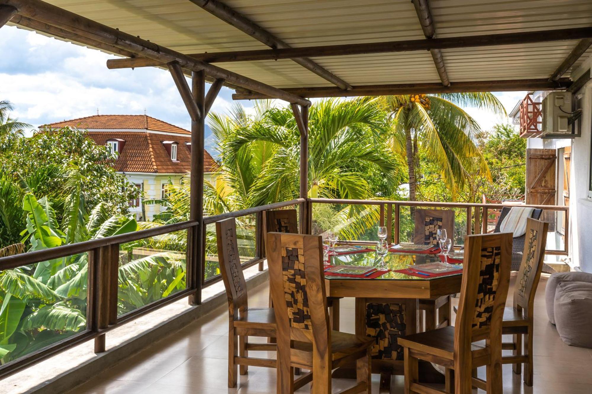 Twakila Sunset Suites La Gaulette Esterno foto